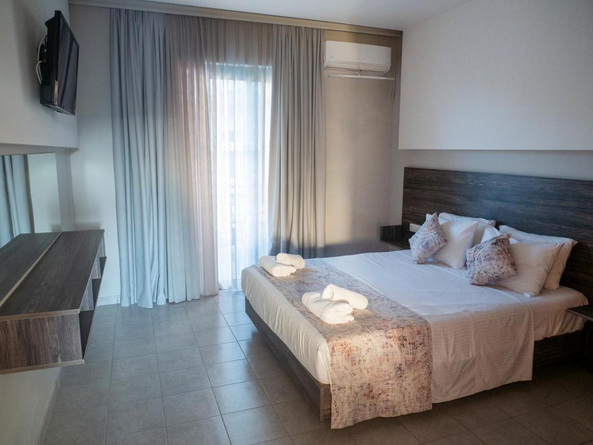 דירות פליראקי Miva Sea View מראה חיצוני תמונה