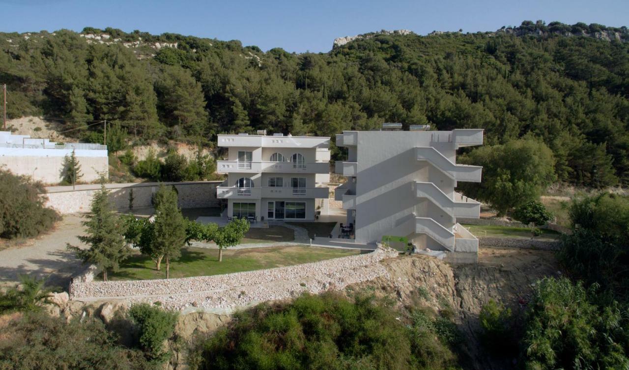 דירות פליראקי Miva Sea View מראה חיצוני תמונה
